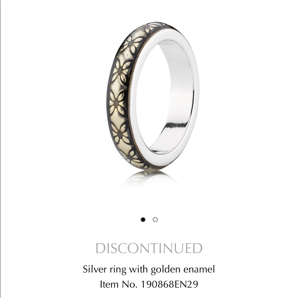 *Discontinued* PANDORA Ring